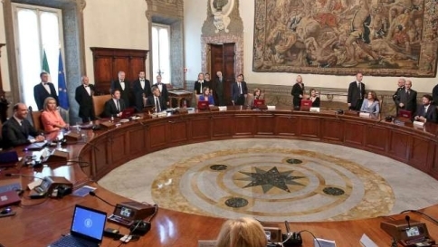 Non sussiste la quasi flagranza se l’azione della polizia deriva da una denuncia