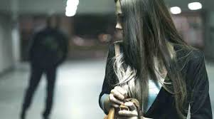 Stalking, bastano due sole condotte di minacce, molestie o lesioni per integrare il reato